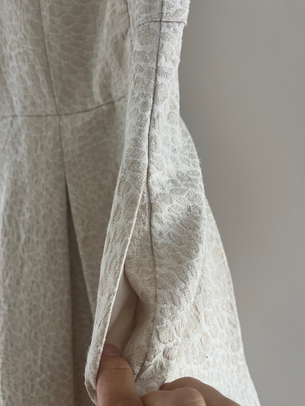 Banana Republic Sleeveless V-Neck Fit & Flare Dress in Light Beige - Picture 4 of 10